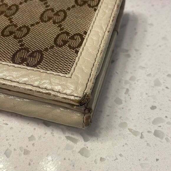 Gucci woman’s canvas and cream leather wallet - Picture 4 of 16